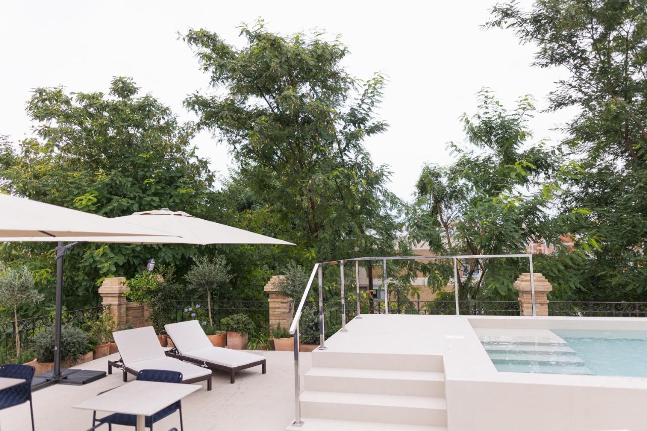 Cavalta Boutique Hotel - Small Luxuy Hotels Sevilla Exteriör bild