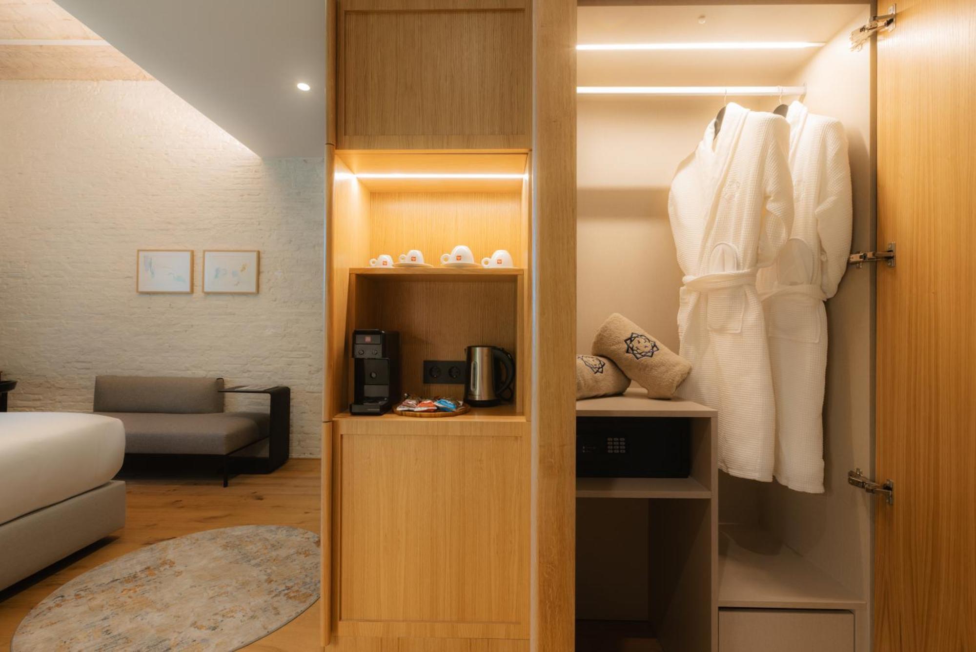 Cavalta Boutique Hotel - Small Luxuy Hotels Sevilla Exteriör bild